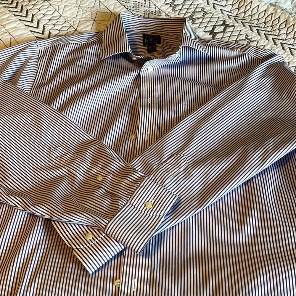 Mens Button Down Jos. A. Bank